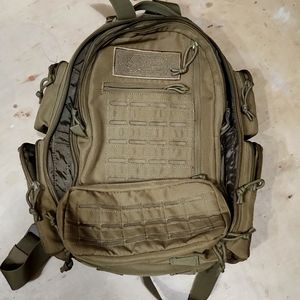 NWOT men's tactical backpack